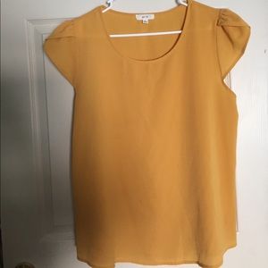 Mustard yellow top